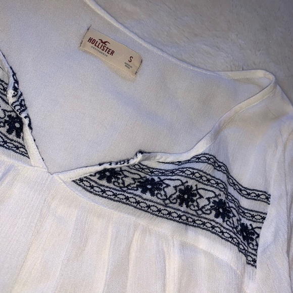 CUTE TOP! - Picture 2 of 3